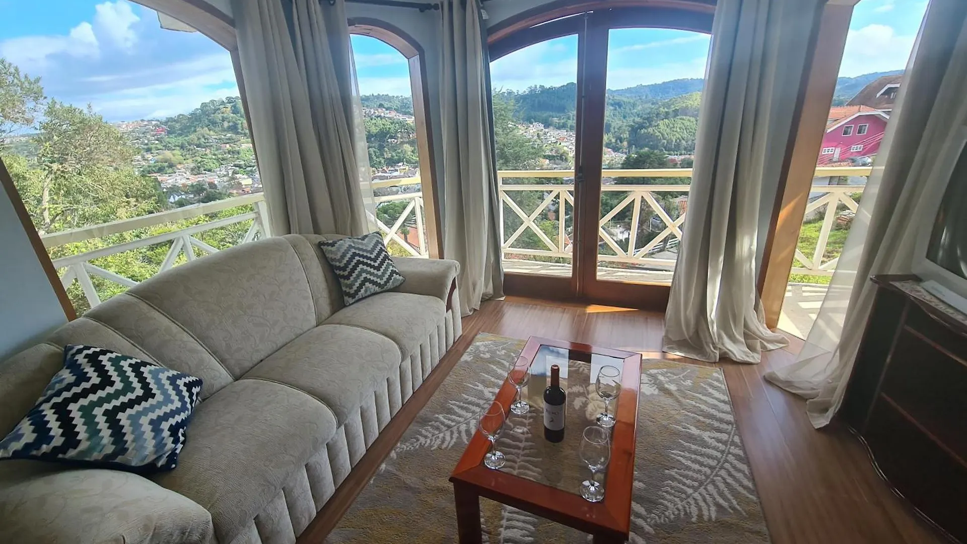 Apartamento Vista Privilegiada Campos do Jordão Brasil